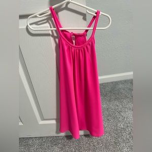 Women’s Tank Top Size medium